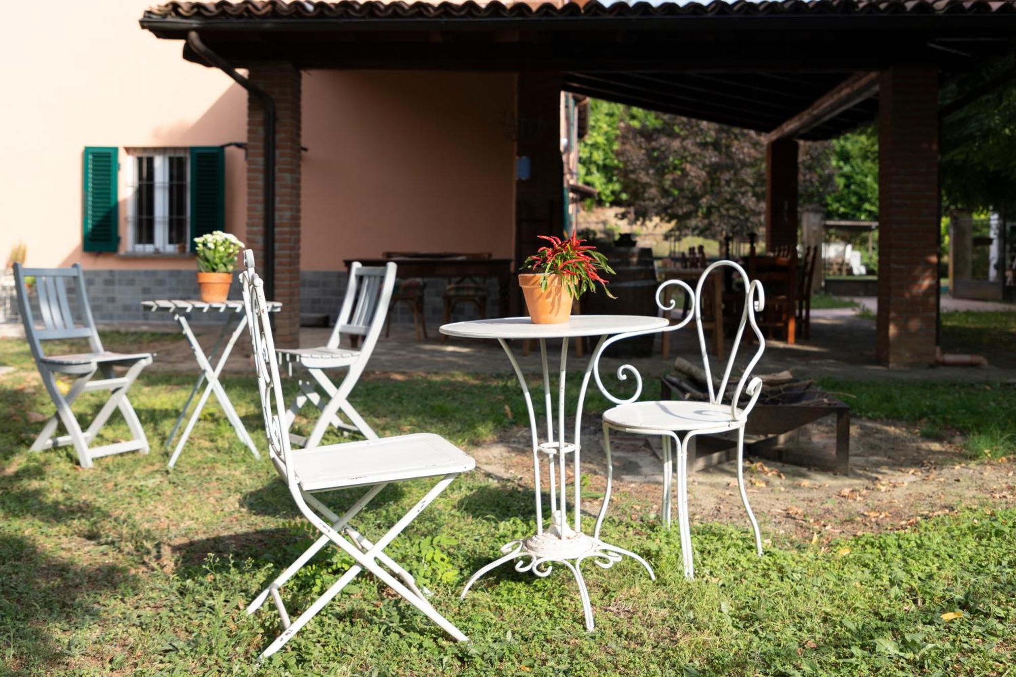Country Boutique Paradiso Valmadonna Exteriör bild